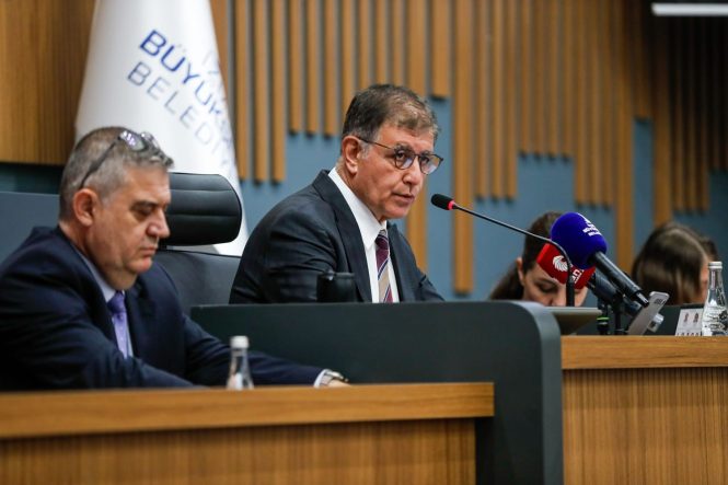 BAŞKAN TUGAY: "EN BÜYÜK HAYALİM, HARMANDALI'NI REHABİLİTE ETMEK"