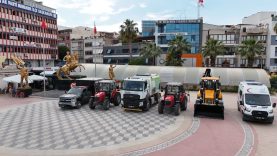 MENEMEN BELEDİYESİ, ARAÇ FİLOSUNU BÜYÜTÜYOR