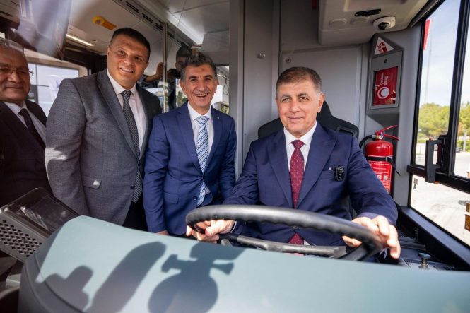 İZMİR'İN ULAŞIM GELECEĞİ ORTAK AKILLA ŞEKİLLENİYOR
