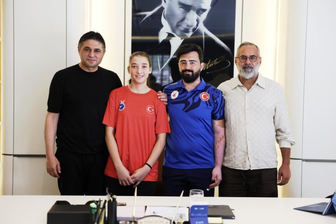 ALİAĞALI TAEKWONDOCU MERVE NİSA MIZRAK, TÜRKİYE'Yİ TEMSİL EDECEK