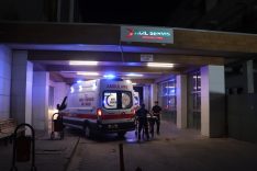 KARAMAN'DA MOTOSİKLET KAZASI: 2 YARALI