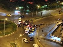DİYARBAKIR'DA HIZ, KAZAYI BERABERİNDE GETİRDİ: 1 YARALI