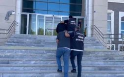 ŞANLIURFA'DA 9,5 KİLO UYUŞTURUCU ELE GEÇİRİLDİ: 4 ŞAHIS TUTUKLANDI