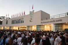 İEF'DE KAHKAHA VAR