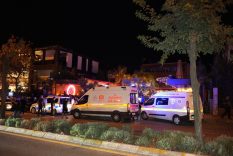 DENİZLİ'DE KAFEYE SİLAHLI SALDIRI: 2 ÖLÜ, 4 YARALI