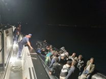 DİDİM'DE 32 DÜZENSİZ GÖÇMEN YAKALANDI