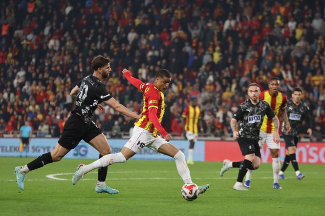 GÖZTEPE, ALANYASPOR DEPLASMANINDA