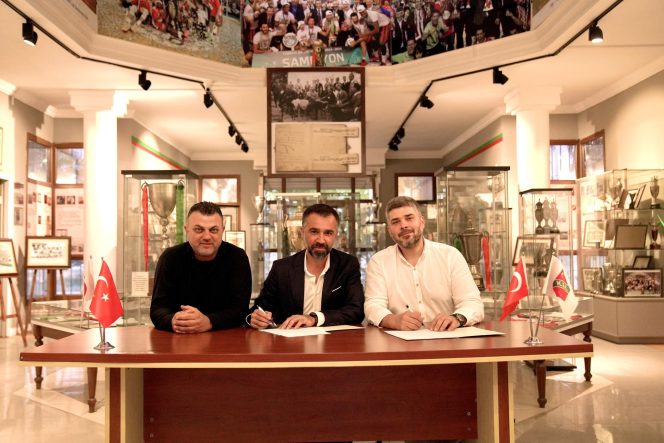 KARŞIYAKA BASKETBOL'DA SELİM ÇINAR GERİ DÖNDÜ