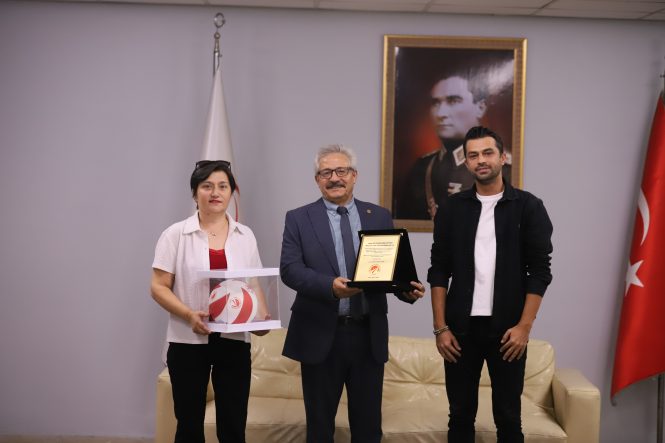 ARAS KARGO SPOR KULÜBÜ, SEZONUN İLK MAÇINDA TRİBÜNLERİ HAYVANLAR İÇİN BULUŞTURDU