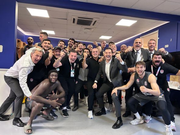 ALİAĞA PETKİMSPOR, İKİ MAÇ SONRA KAZANDI