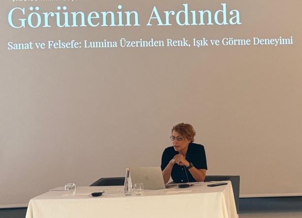 İZMİR'DE FELSEFE SEMPOZYUMUNA YOĞUN İLGİ